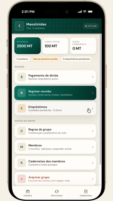 Painel da aplicação com a poupança, os fundos e as operações do grupo.